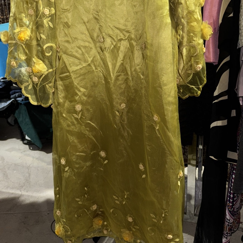 Asian Style Gold 2 Pc. Dress Suit - Picture 5 of 5